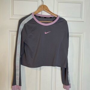 Nike Women's Gray and Pink Long Sleeve Tee
